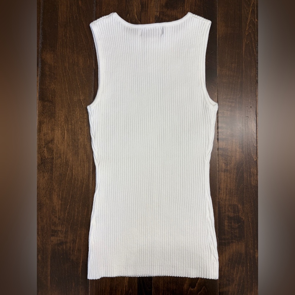 White Ribbed Sleeveless Top - Picture 2 of 2